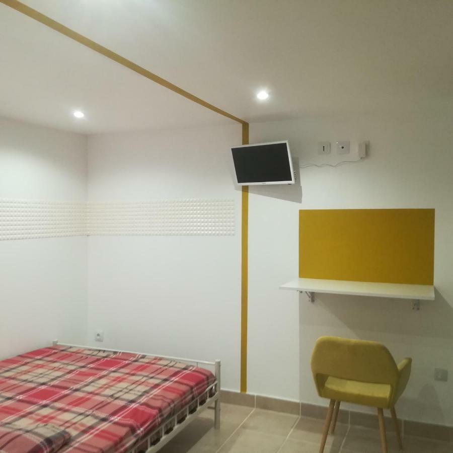 Studio Dependance Maison, 5 Mnt Gare & Tram Vénissieux Exteriör bild